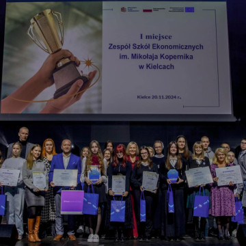 zdjęcie grupowe