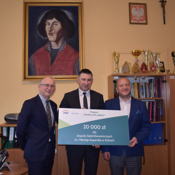 Kielecka elektrociepłownia PGE Energia Ciepła dzieli się ciepłem